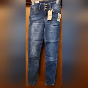 NWT Wallflower Skinny Jeans Size 3